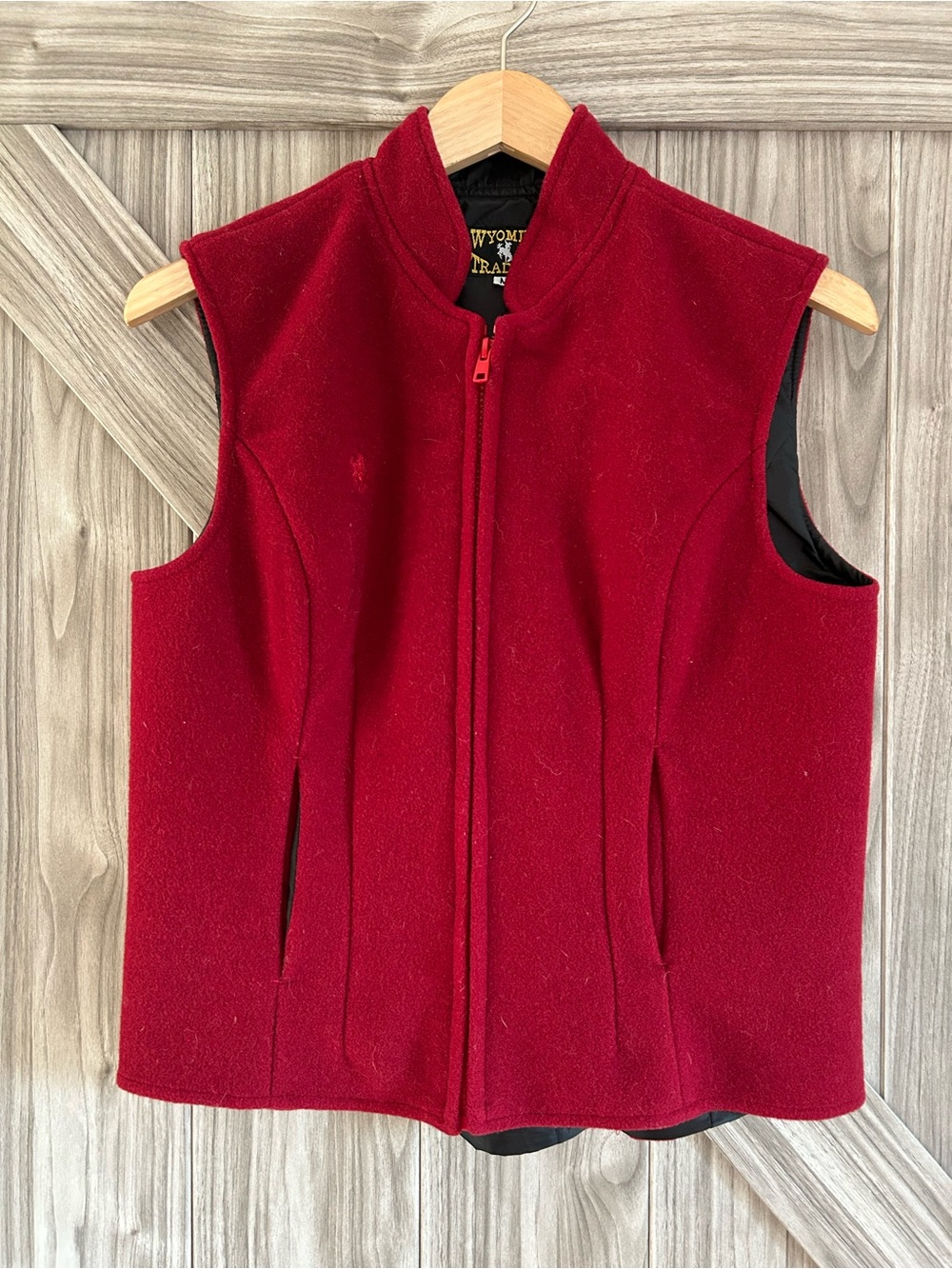 Wyoming Traders Cranberry Red 100% Wool Sierra Western Vest Gorpcore Medium